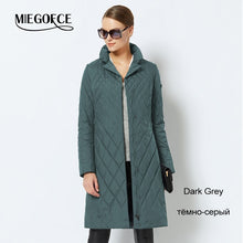 Load image into Gallery viewer, Parka Collar Designer Jacket